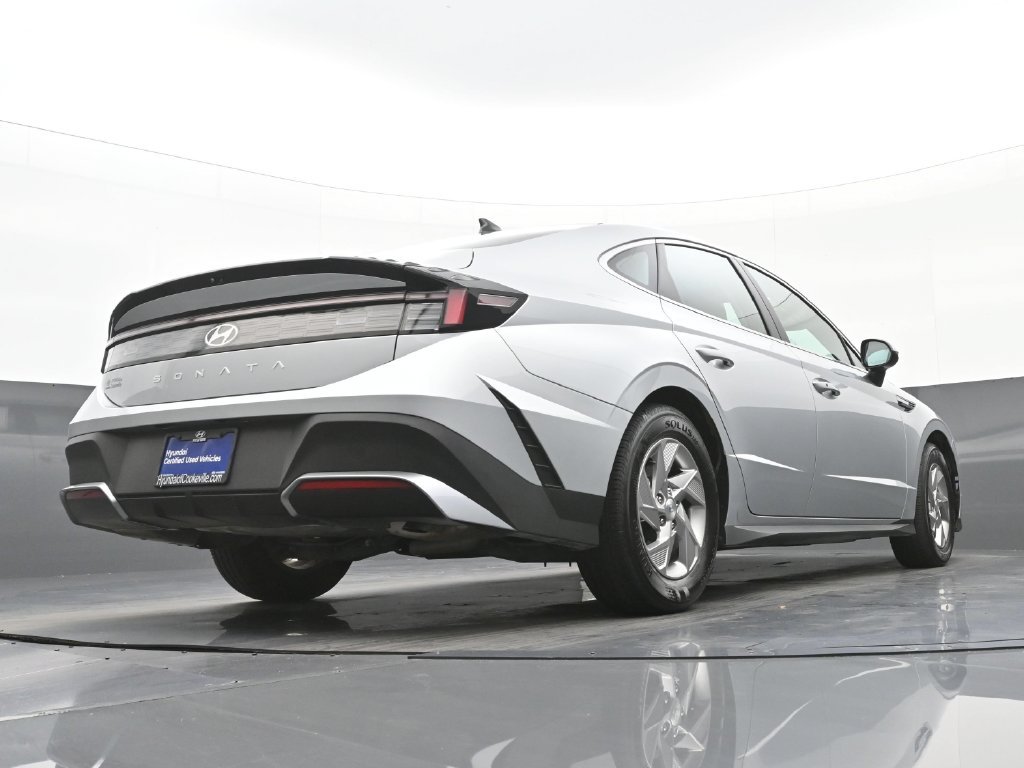 Certified Used 2026 Silver Hyundai SE image 39