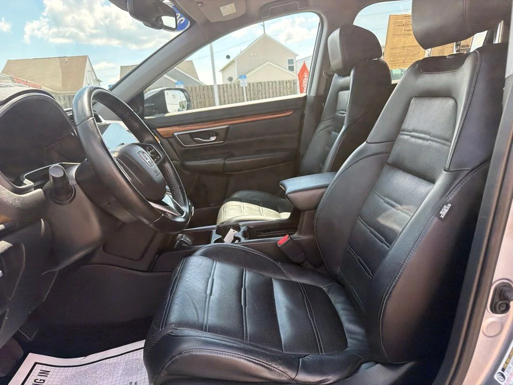 Used 2017  Honda EX-L image 26