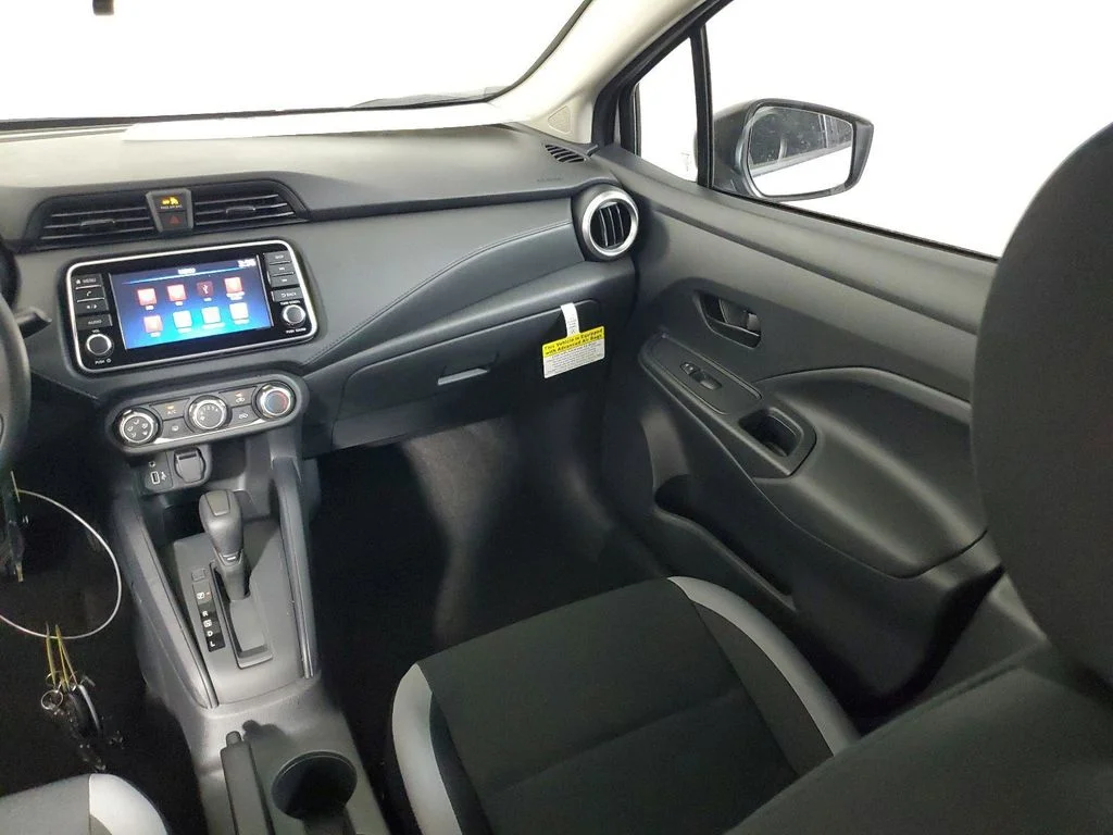 2025 Nissan Versa Sedan S - Photo 16