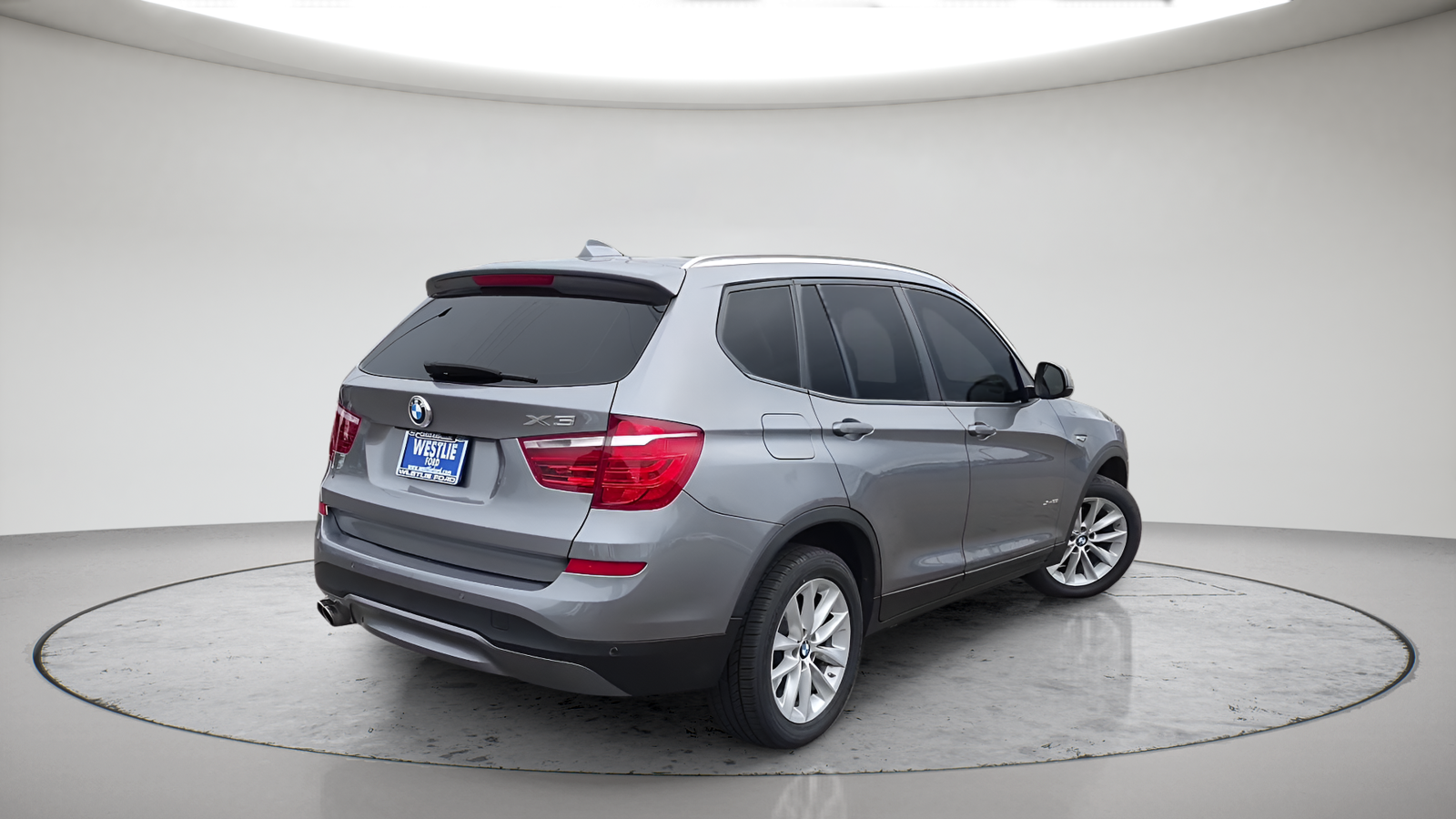 Used 2016 Gray BMW xDrive28i image 7