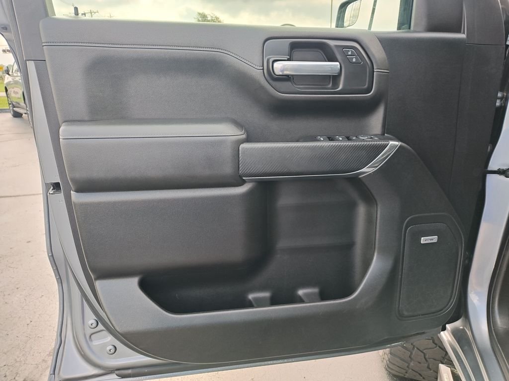 Used 2020 Gray Chevrolet RST image 22