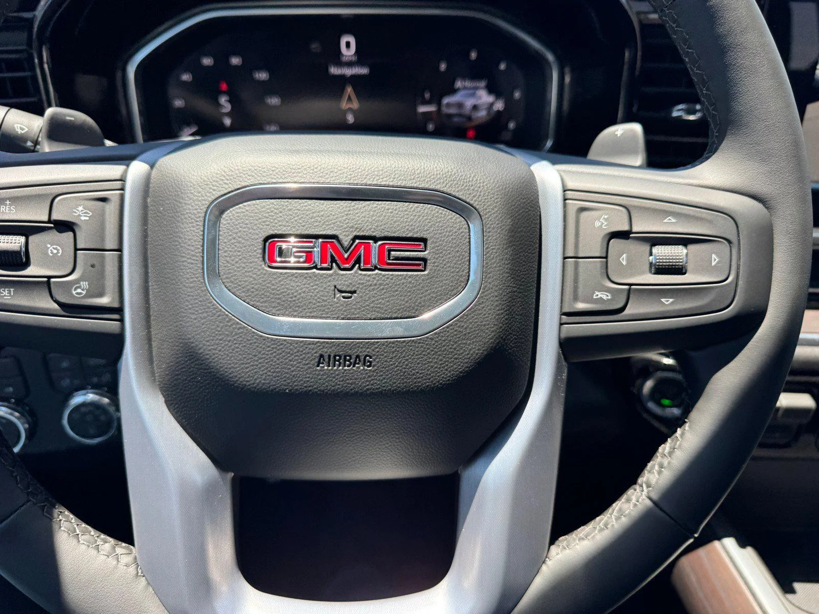 New 2026 Glacier White Tricoat GMC SLT image 26
