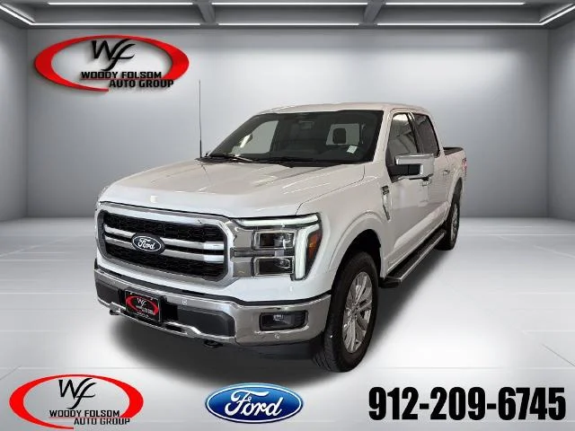 New 2026 Oxford White Ford Lariat® image 18