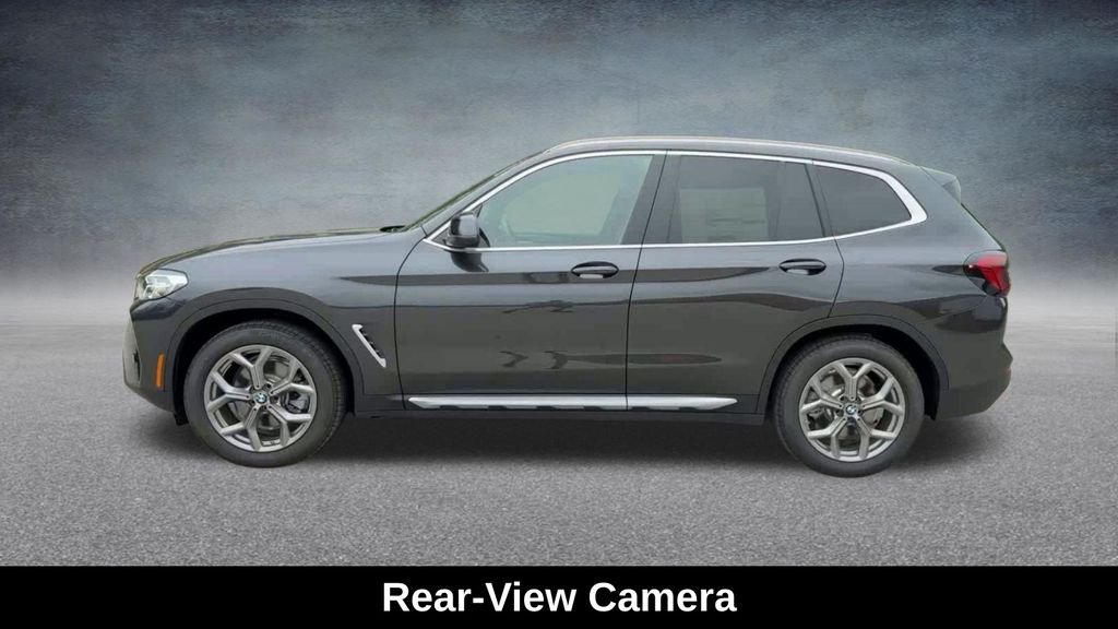 Used 2024 Gray BMW xDrive30i image 15