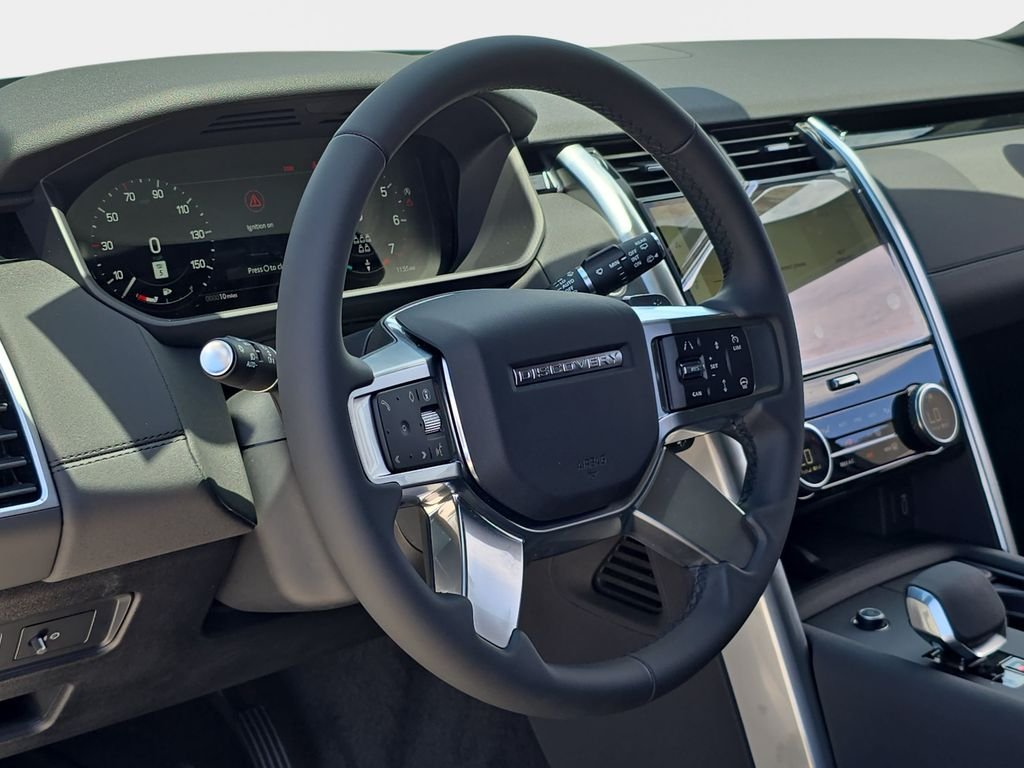New 2026 Fuji White Land Rover S image 18
