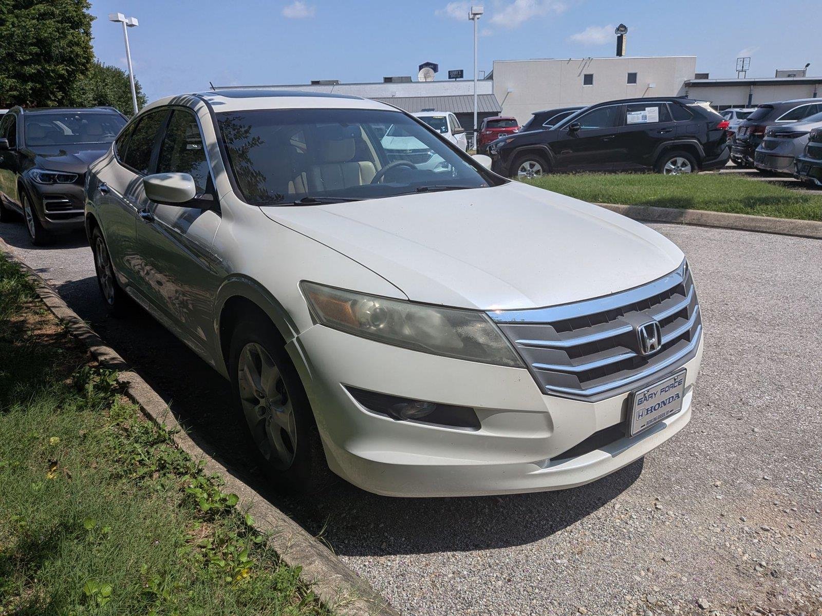 Used 2010 WHITE DIAMOND PEARL Honda EXL image 3