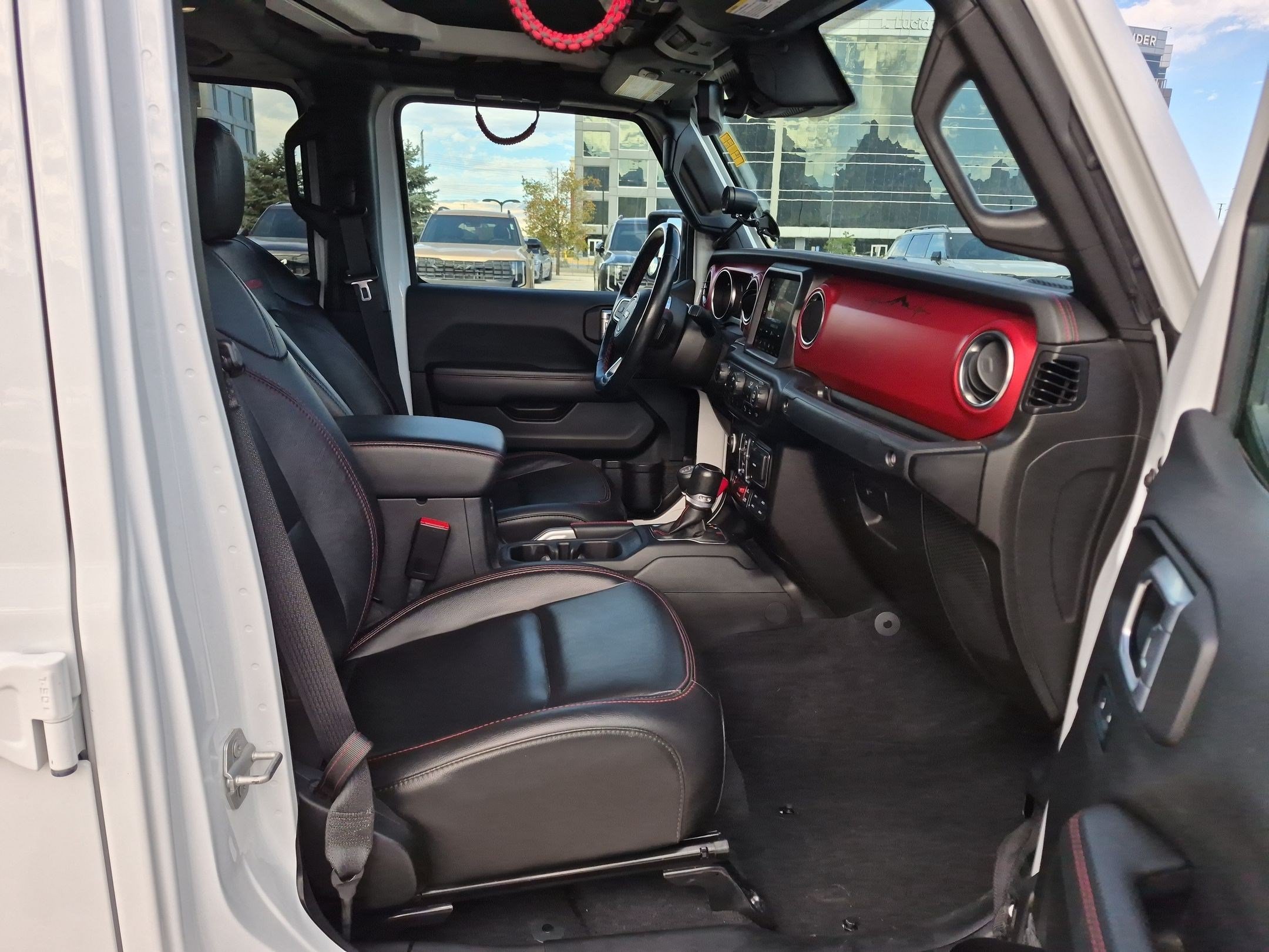 Certified Used 2021 Bright White Clearcoat Jeep Rubicon image 31