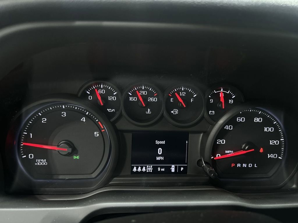2025 Chevrolet Silverado 2500 HD Custom - Photo 10