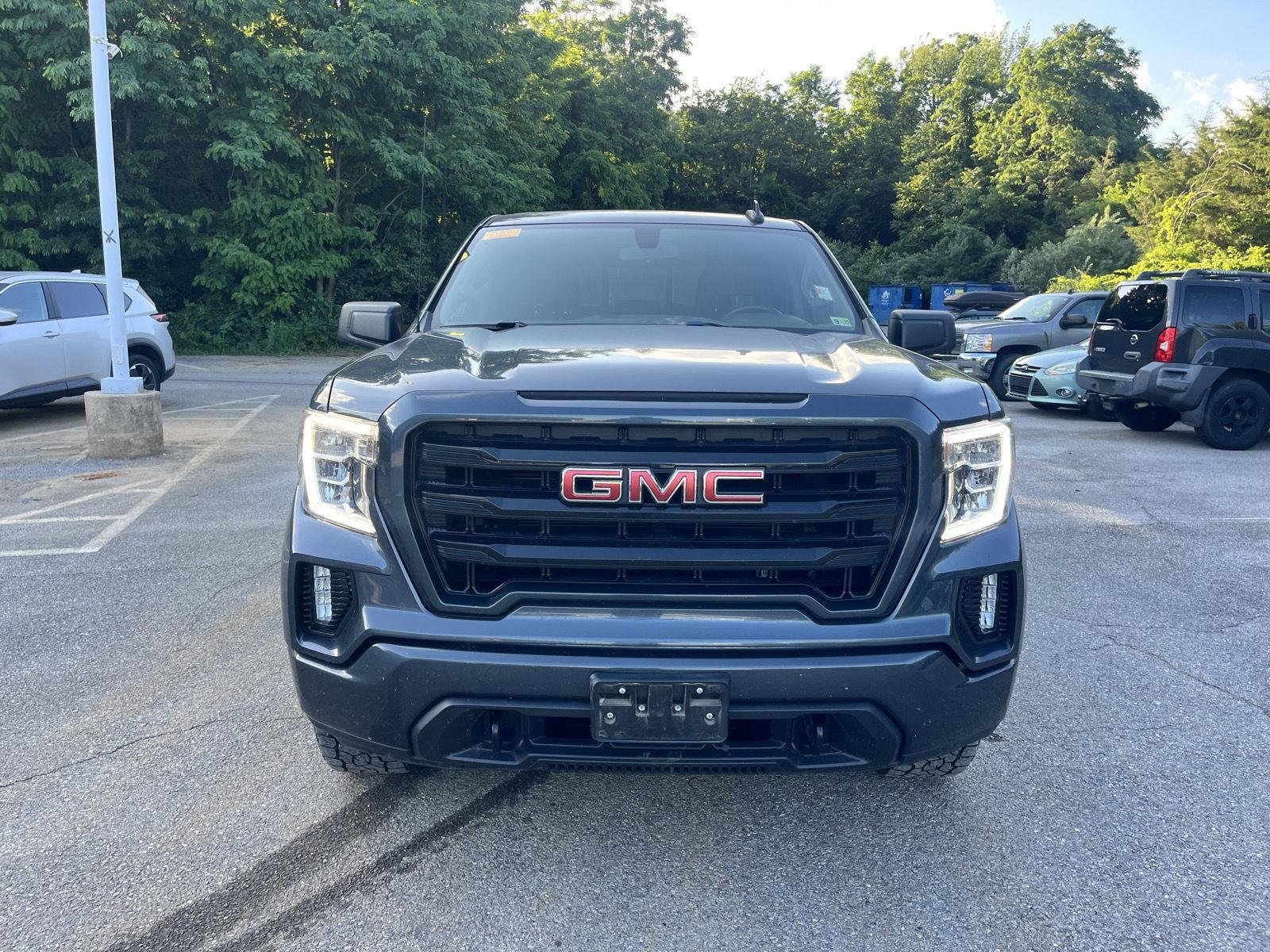 Used 2021 Dark Sky Metallic GMC Elevation image 2
