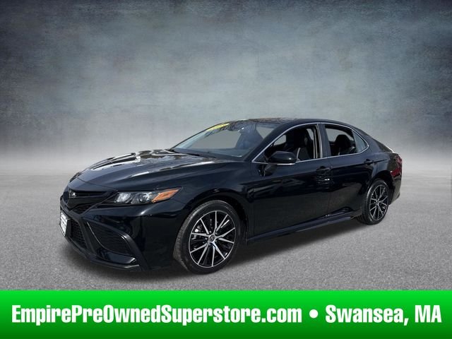 Used 2023 Midnight Black Metallic Toyota SE image 1
