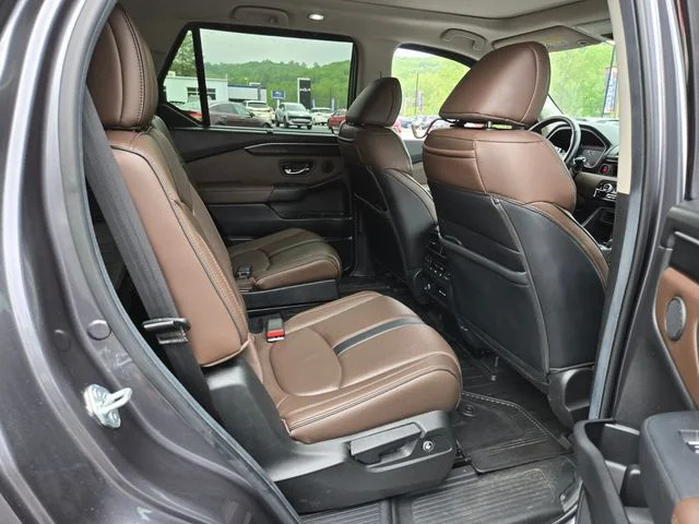 Used 2025 Gray Honda Elite image 21