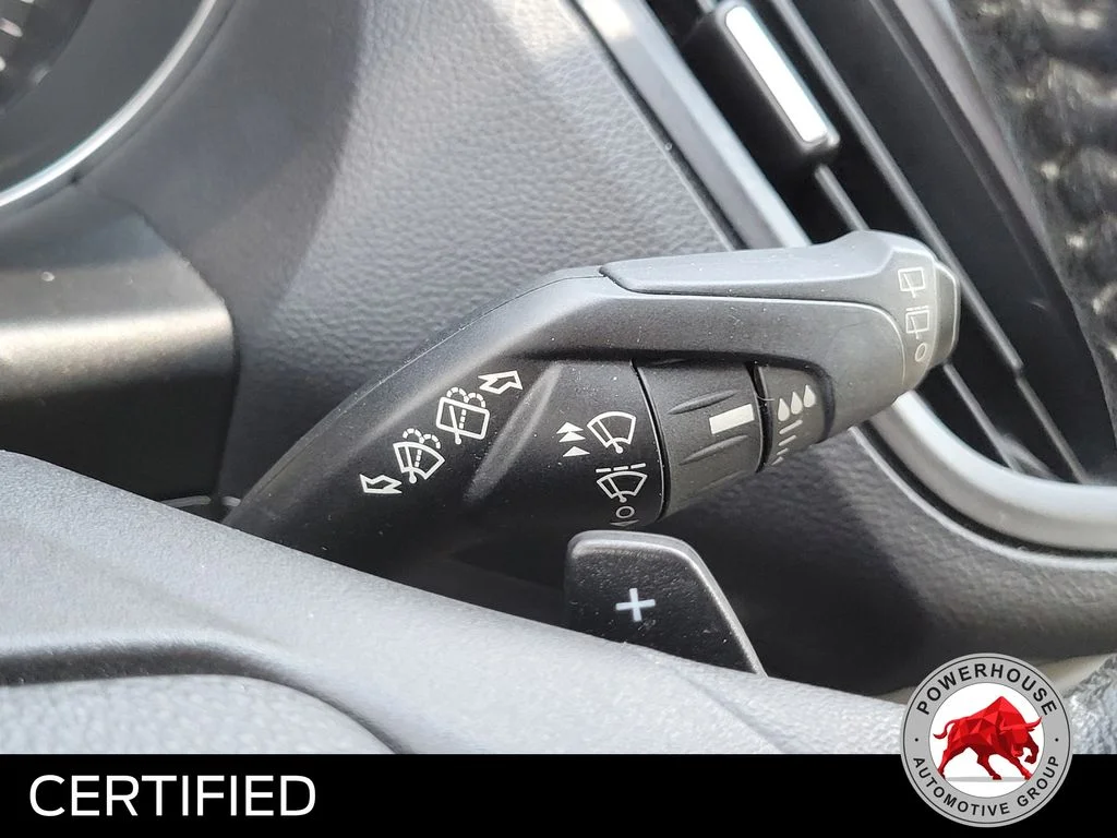 Used 2017 White Ford Titanium image 33