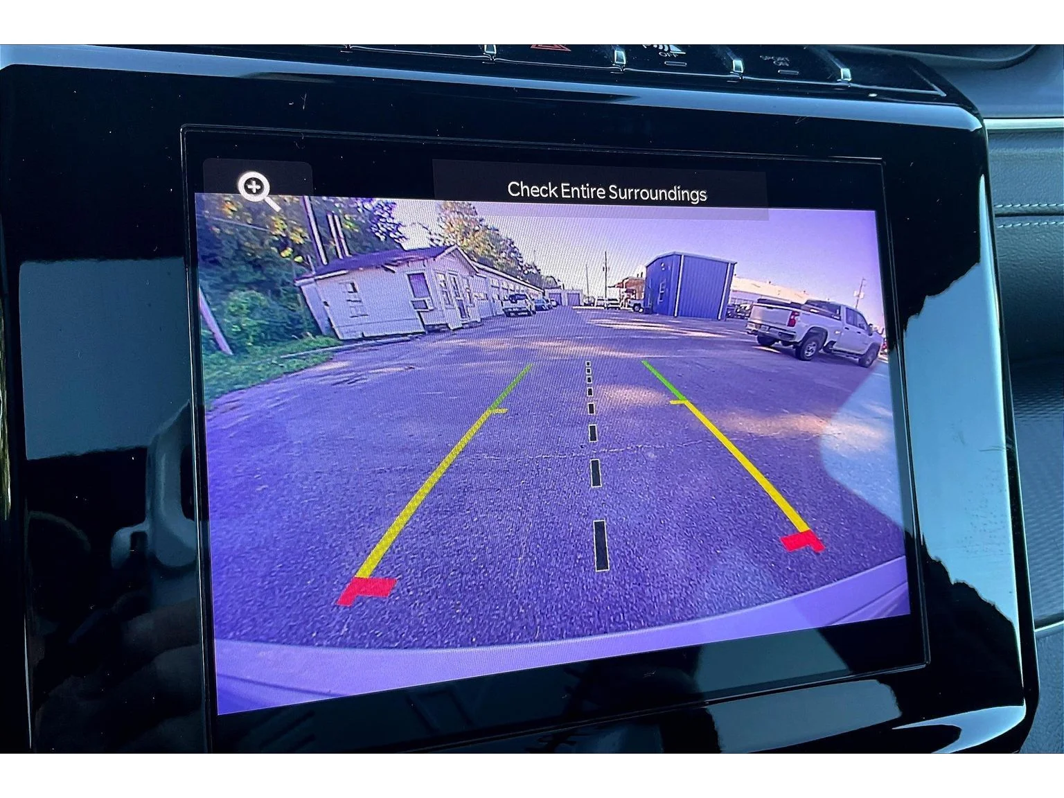 Used 2023 Silver Jeep Altitude image 14