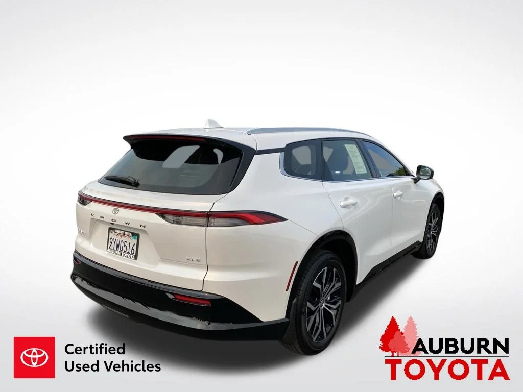 Certified Used 2026 Oxygen White Toyota XLE image 8