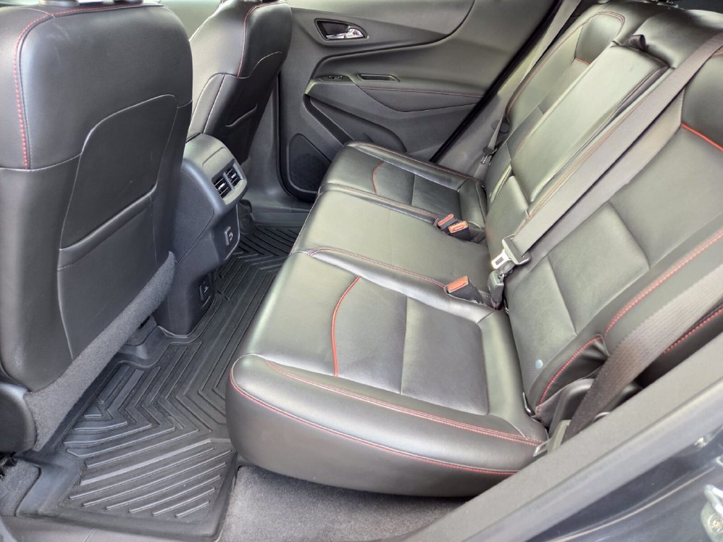 Used 2022 Gray Chevrolet RS image 15