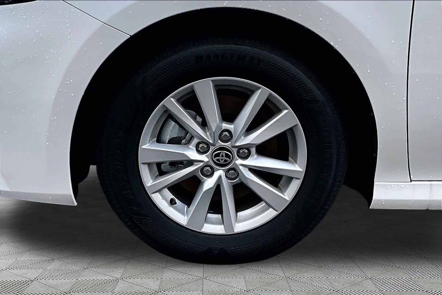 Used 2026 Ice Cap Toyota LE image 11