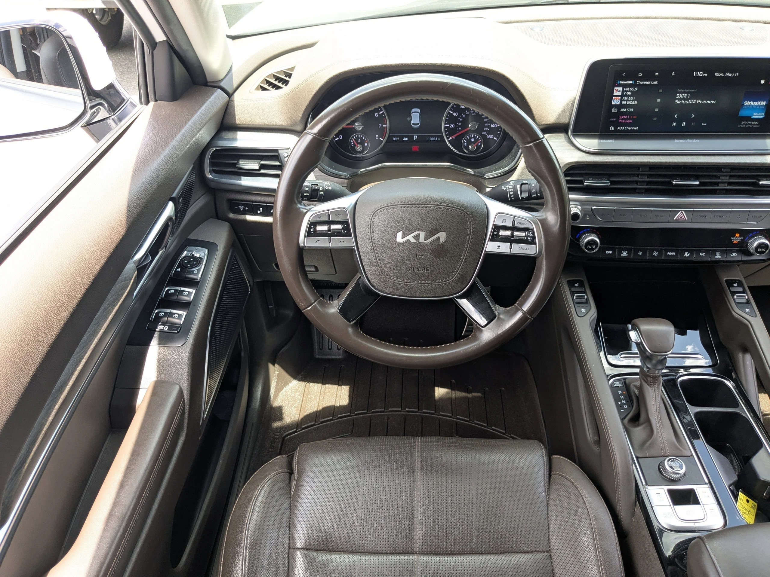 Used 2022 White Kia SX image 16
