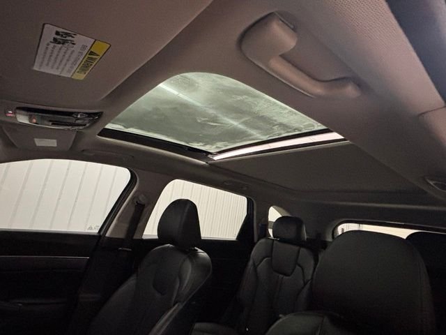 Used 2025 Gray Kia SX image 36