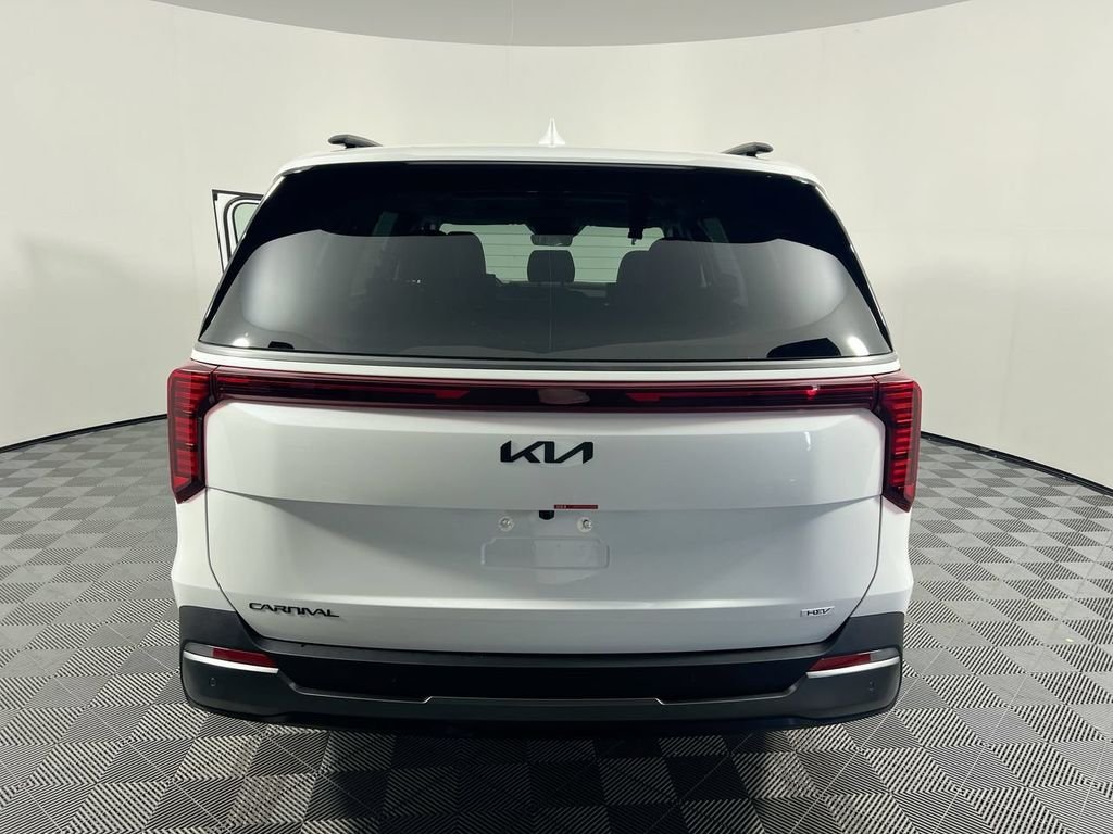 New 2027 Snow White Pearl Kia SX image 4