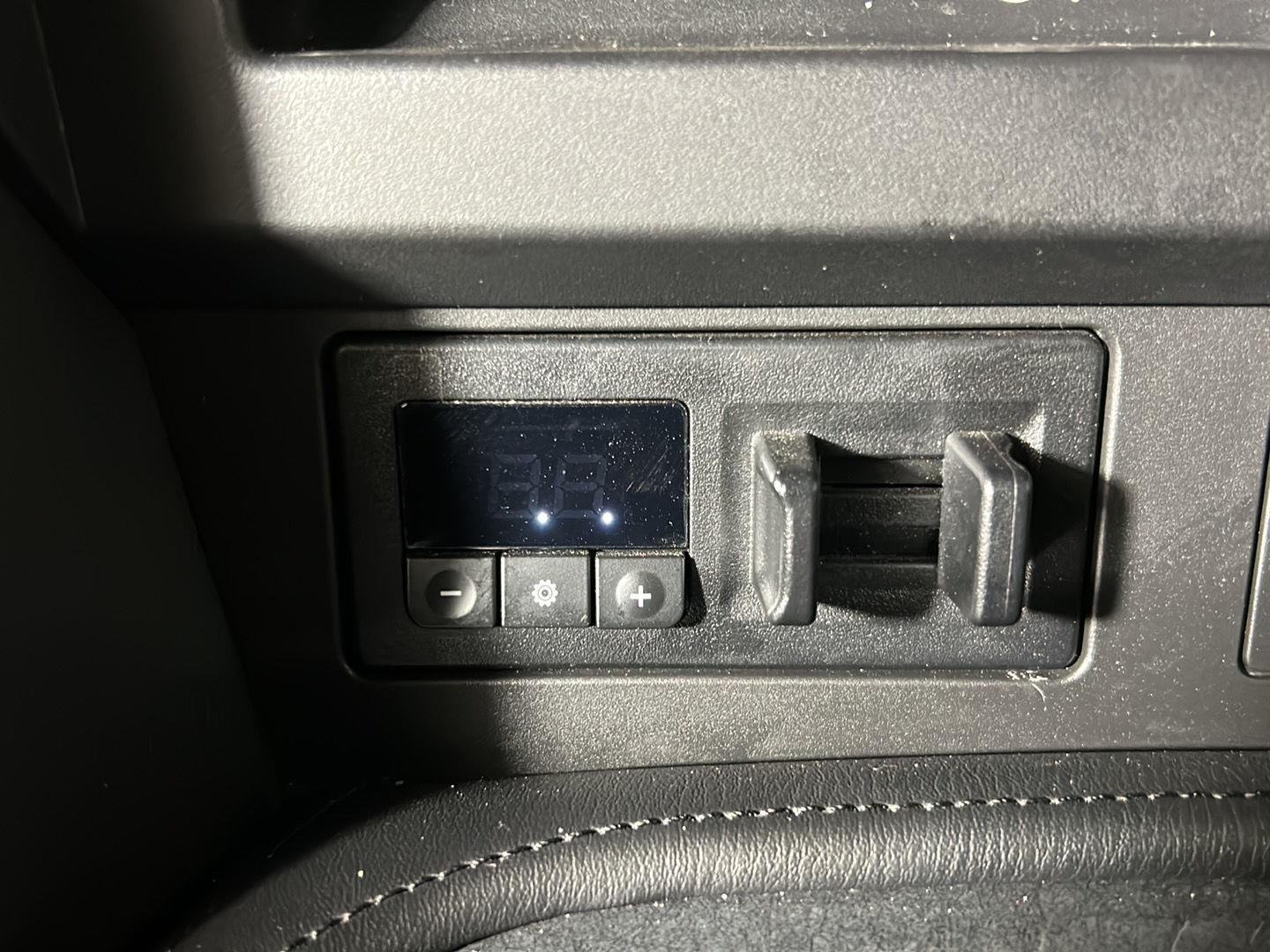 Used 2023 Gun Metallic Nissan SL image 33