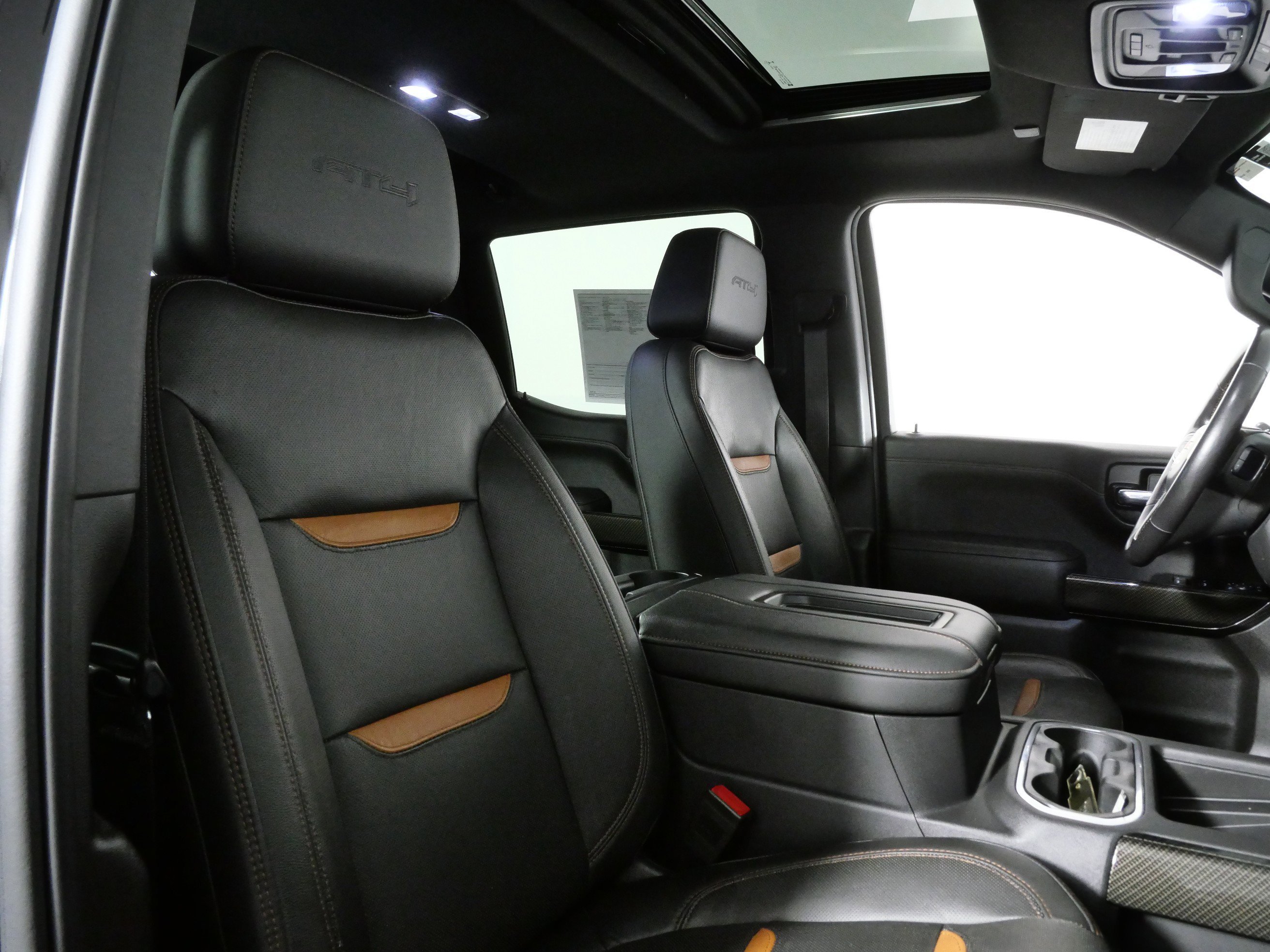 Certified Used 2020 Onyx Black GMC AT4 image 13