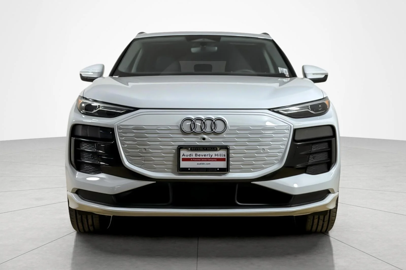 Used 2025 Glacier White Metallic Audi Premium quattro image 8