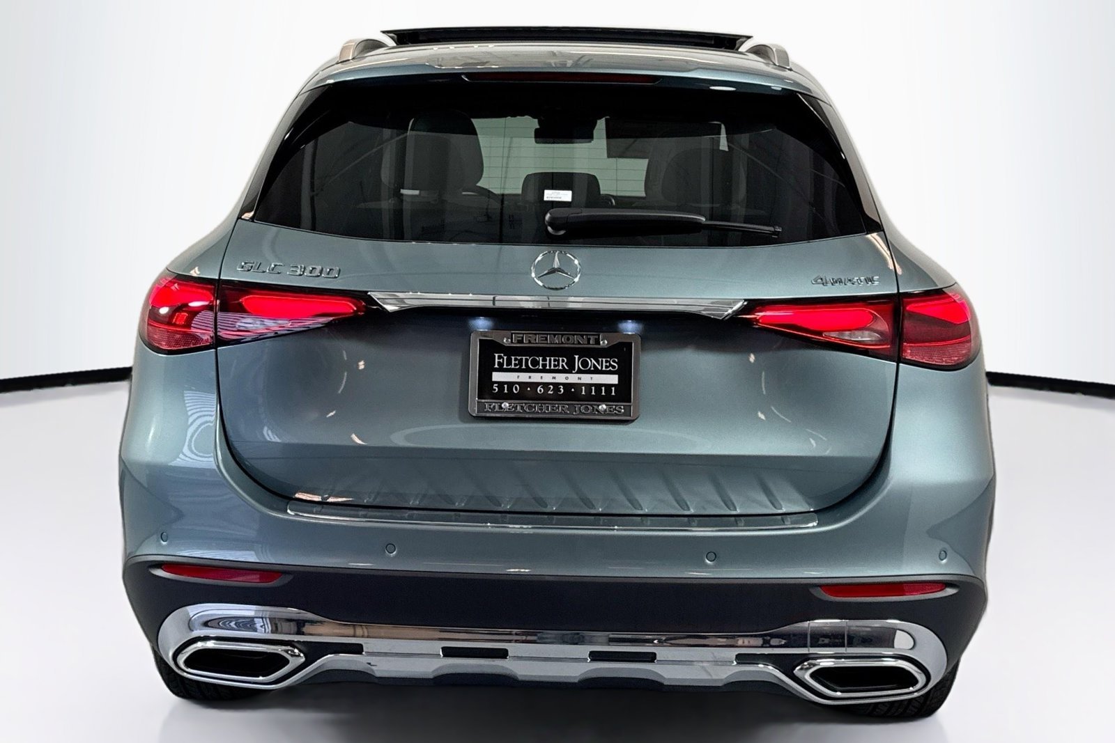 New 2026 Verde Silver Metallic Mercedes-Benz GLC 300 image 6