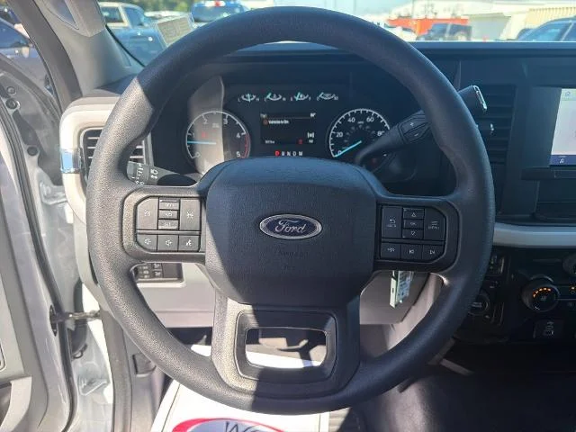 New 2026 Oxford White Ford F-550® XL image 37
