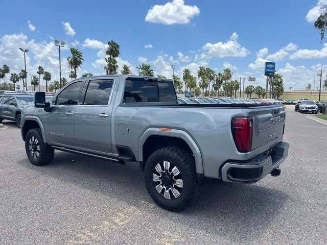 Used 2025 Silver GMC Denali image 6