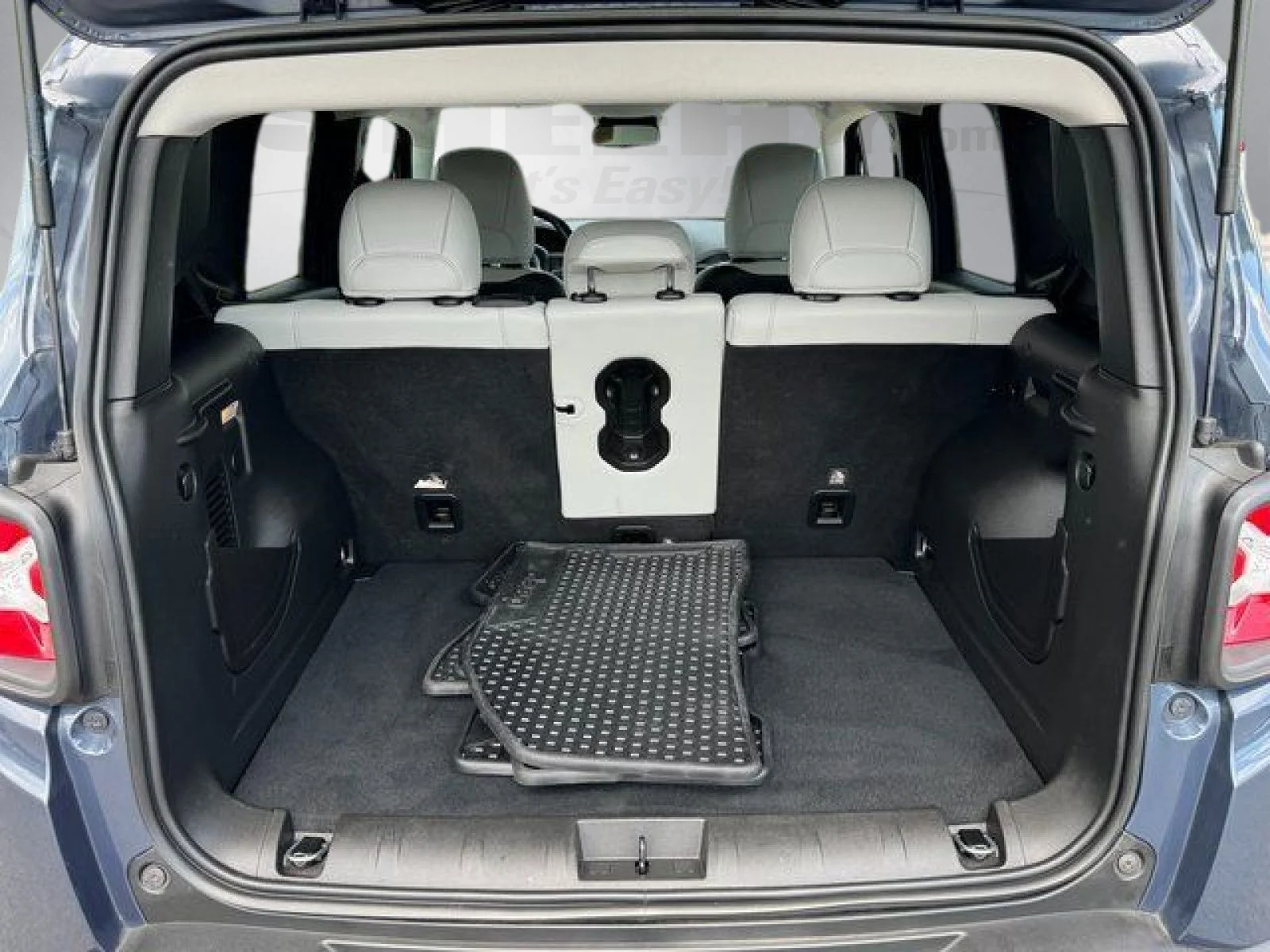 Used 2022 Blue Jeep Limited image 23