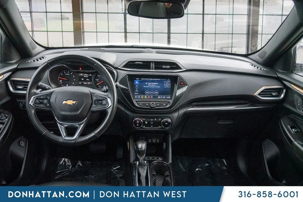Used 2023 White Chevrolet ACTIV image 4
