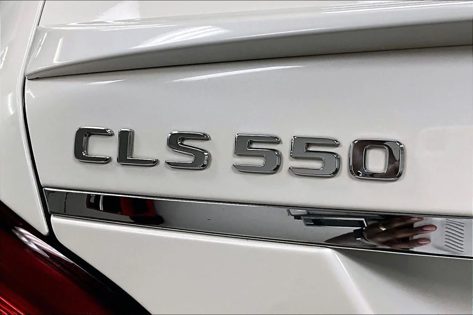 Used 2018 designo Diamond White Metallic Mercedes-Benz CLS 550 image 33