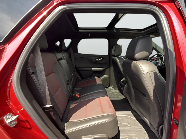 Used 2019 Red Chevrolet RS image 10