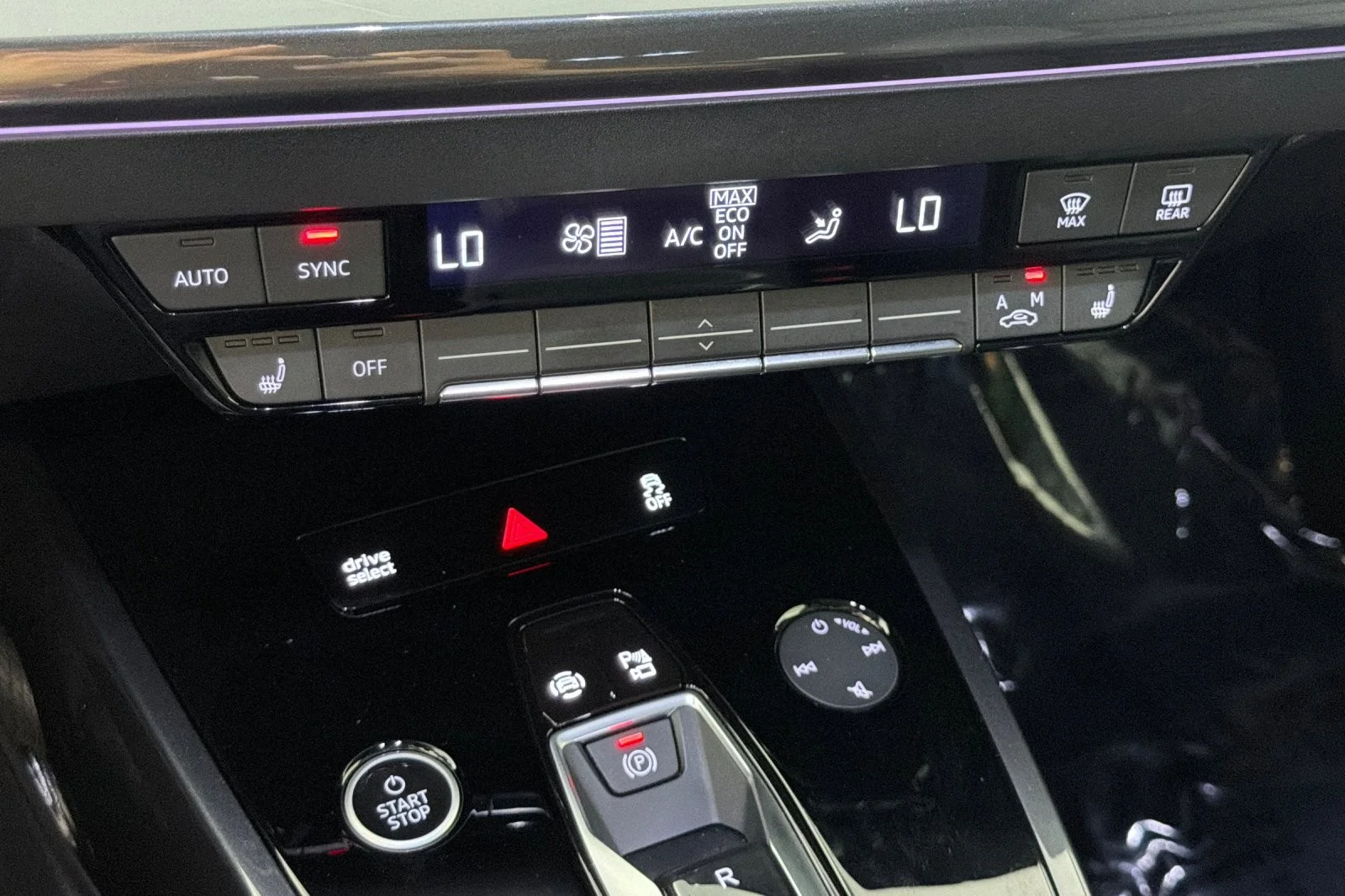 Used 2023 Pebble Gray Audi Premium Plus 50 quattro image 20