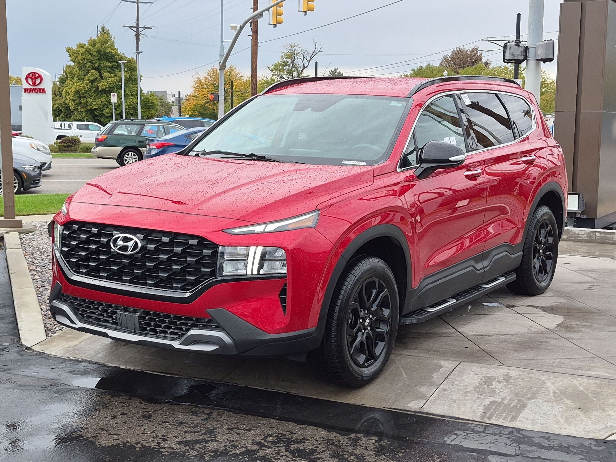 Used 2023 Calypso Red Hyundai XRT image 9