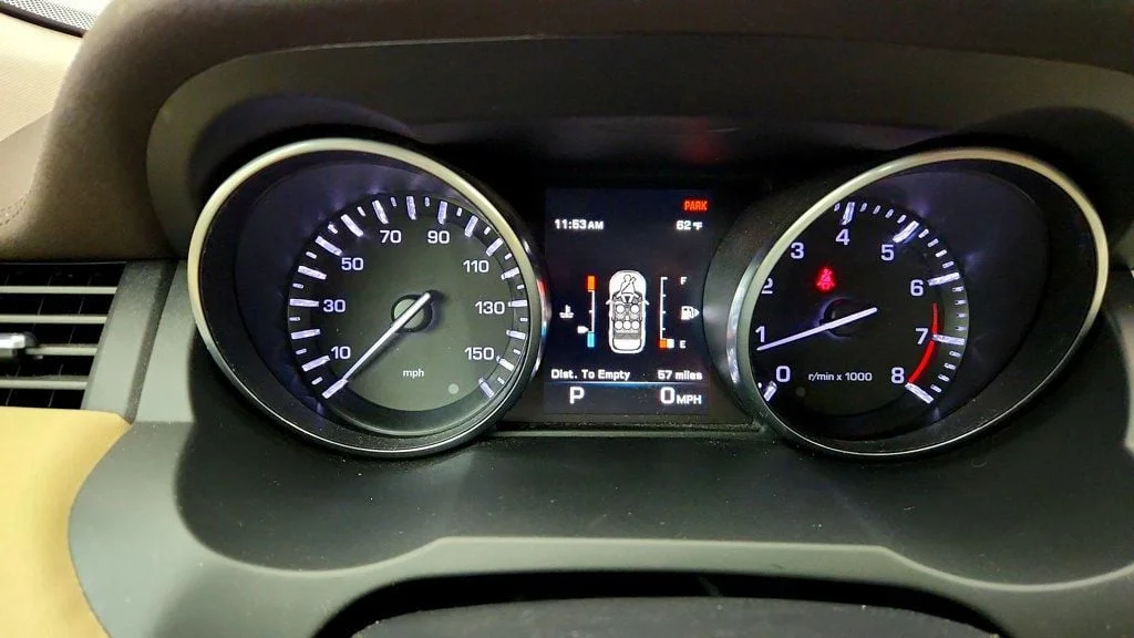 Used 2014 Zanzibar Metallic Land Rover 5dr Hatchback Pure Plus image 14