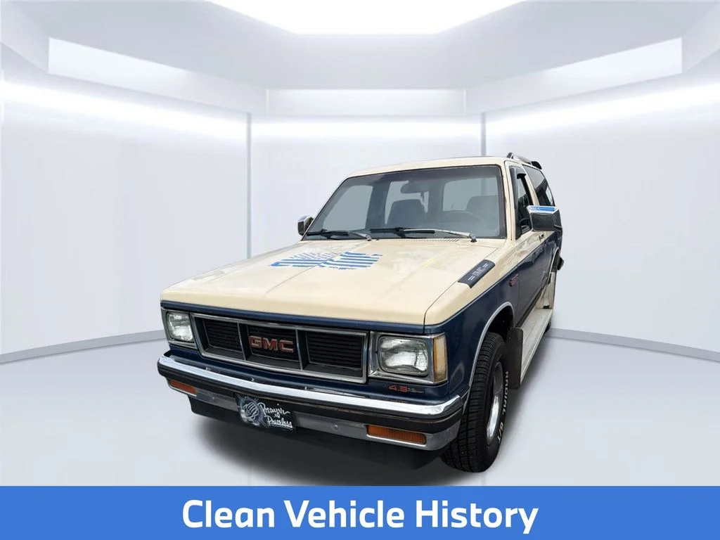 Used 1989 Blue GMC Base image 2