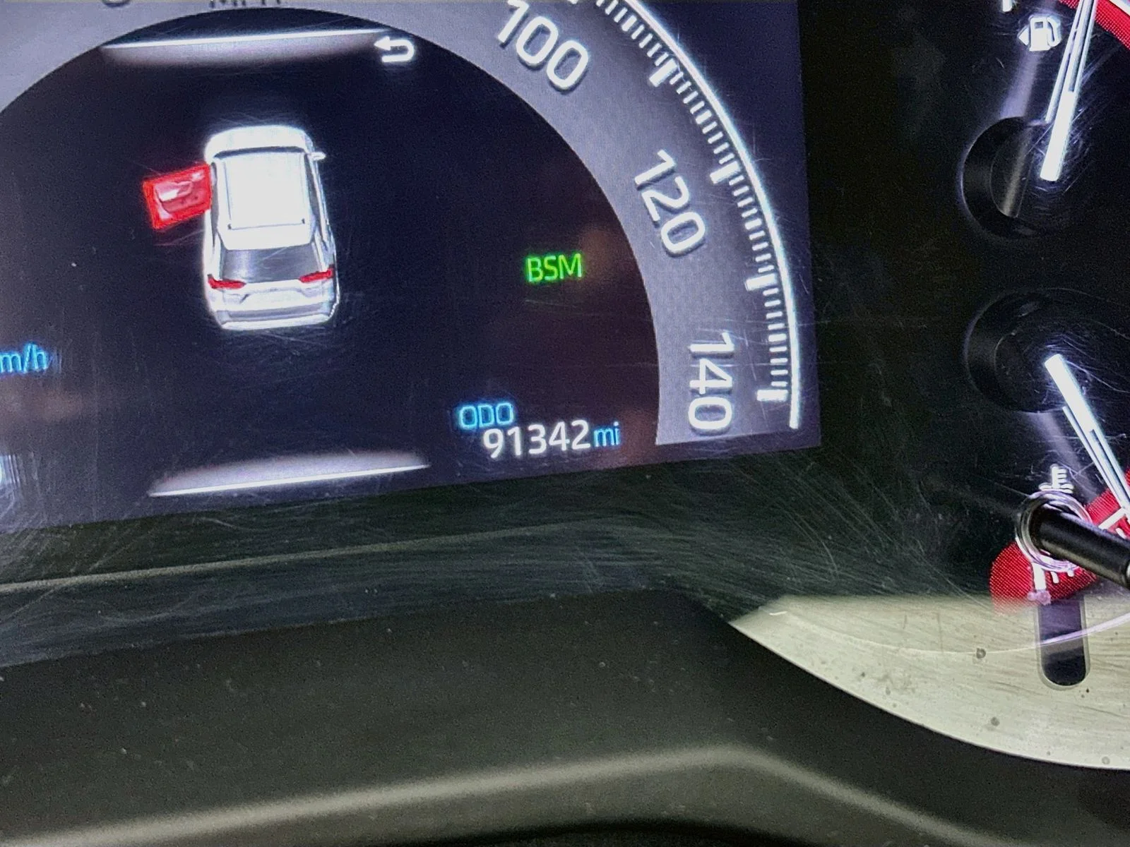 Used 2023 Ice Toyota XLE image 13