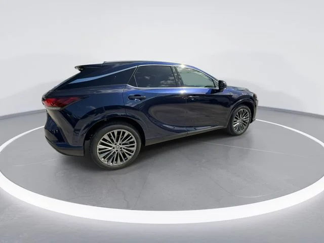 Used 2024  Lexus 350 Luxury image 8