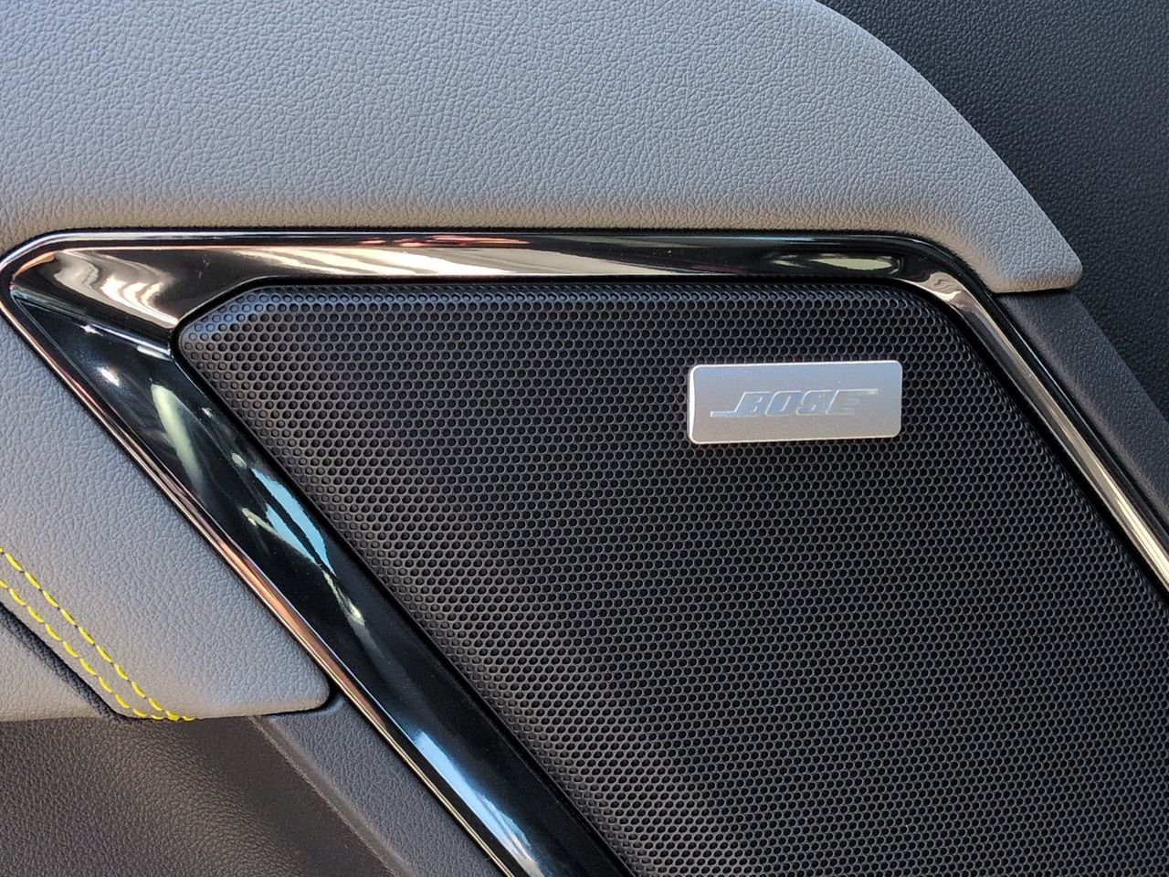 New 2026 White Sands Chevrolet ZR2 image 25