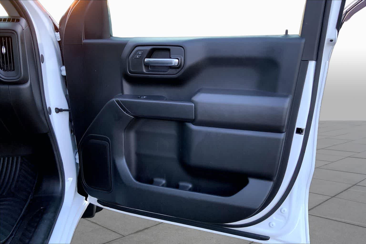 Used 2024 Summit White GMC Pro image 21