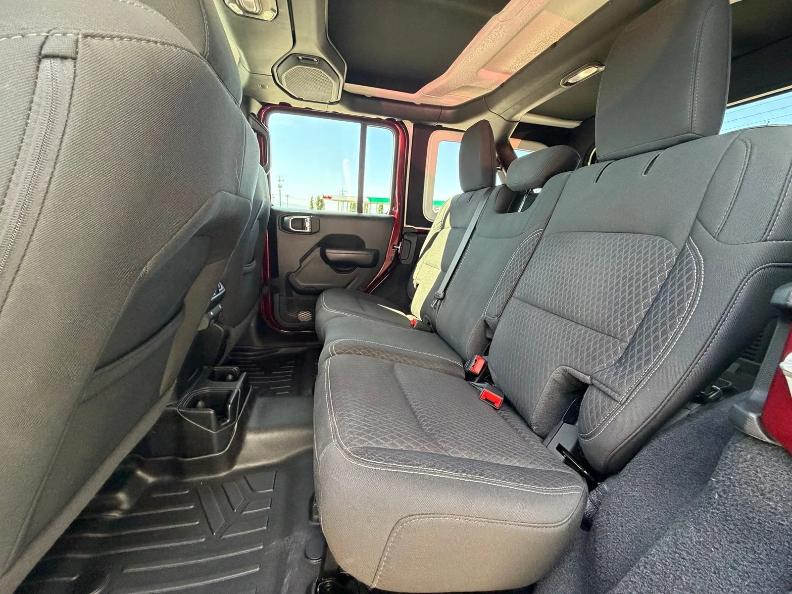 Used 2021 Red Jeep Unlimited Sport S image 25