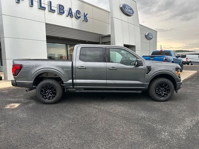 New 2026 Carbonized Gray Metallic Ford XLT image 9