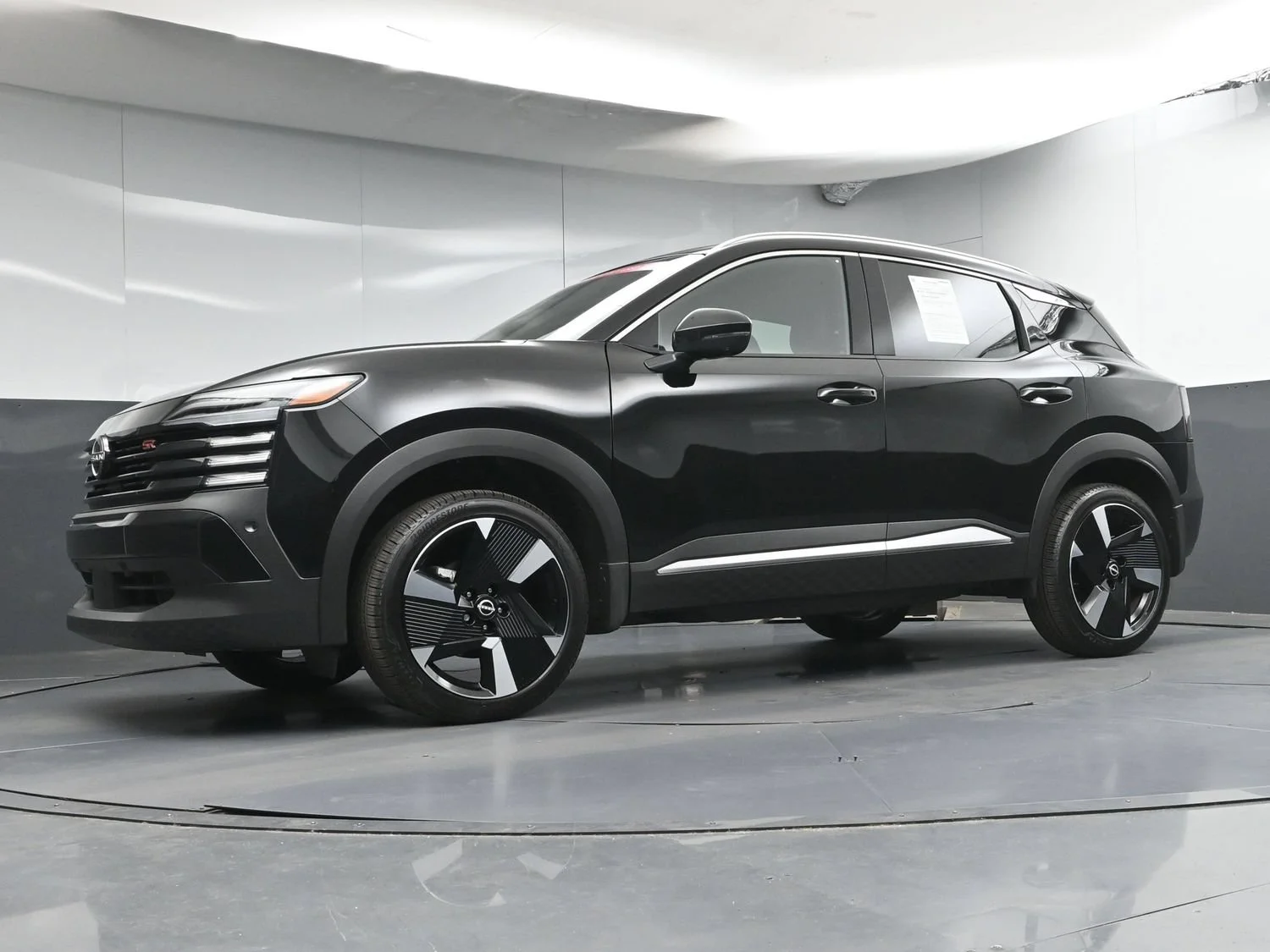 Certified Used 2026 Super Black Nissan SR image 20