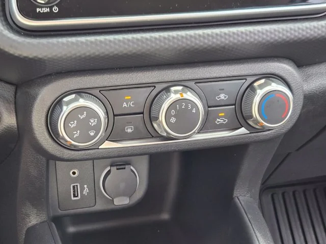 Used 2025 Gray Nissan S image 27