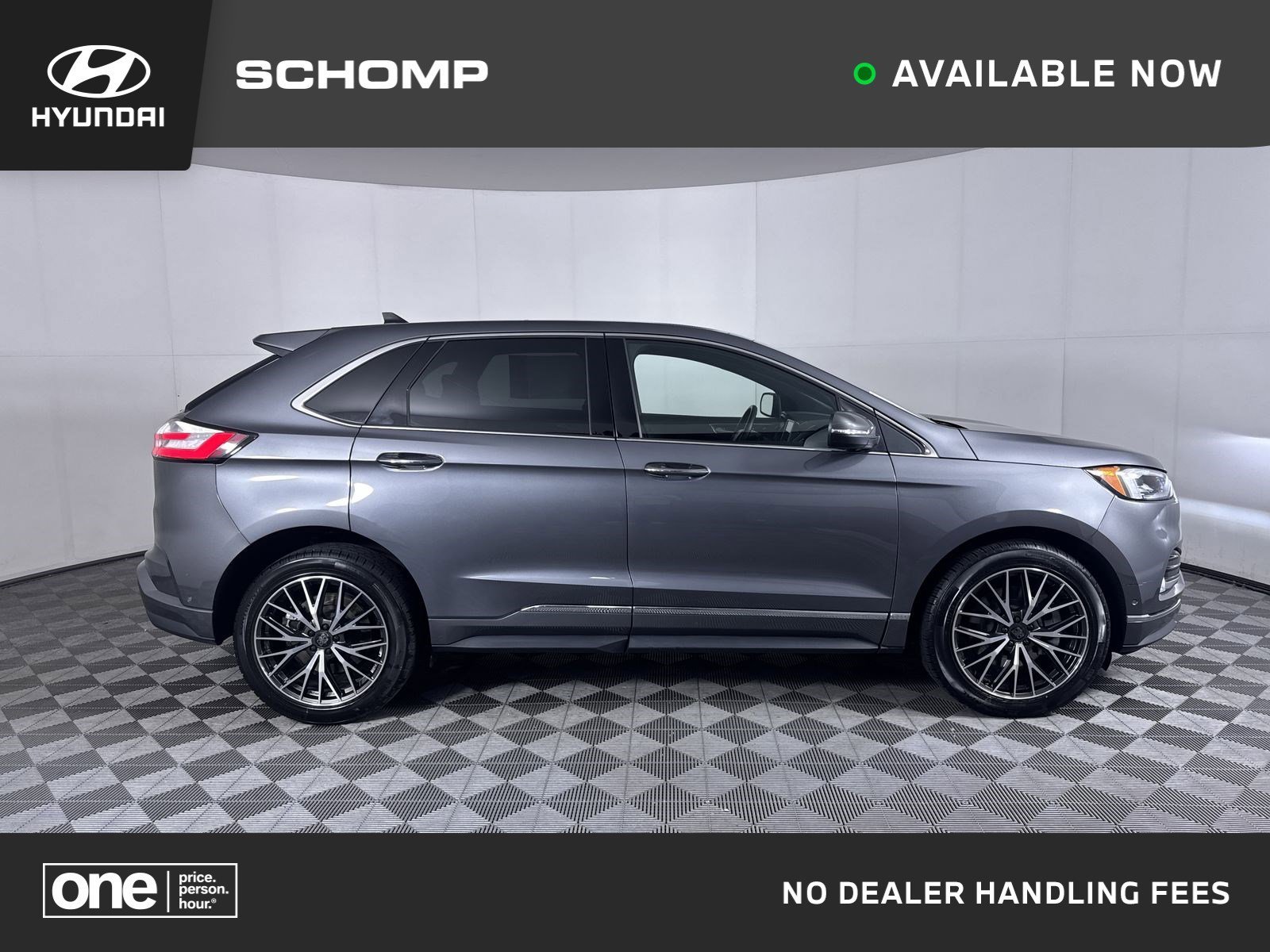 2022 Ford Edge Titanium AWD's photo