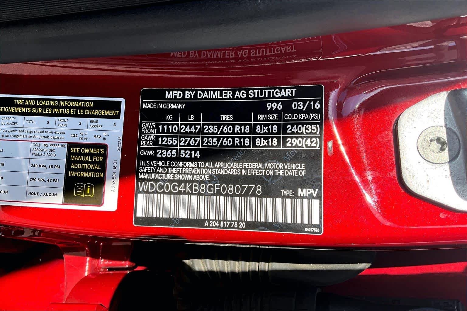 Used 2016 designo Cardinal Red Metallic Mercedes-Benz GLC 300 image 31