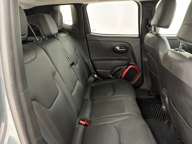 Used 2018 Gray Jeep Trailhawk image 16