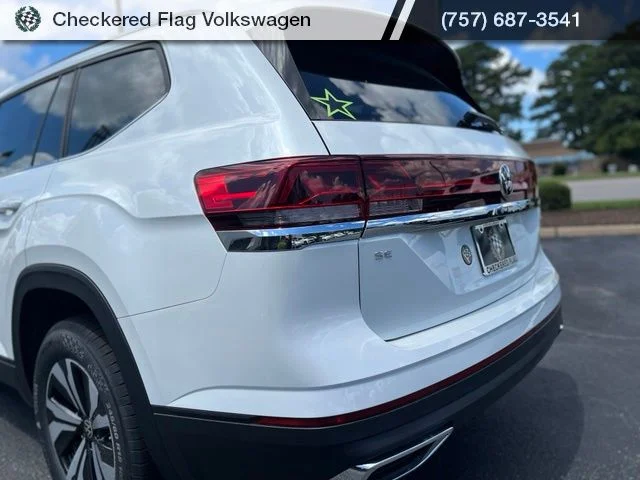 New 2026 White Volkswagen 2.0T SE image 9