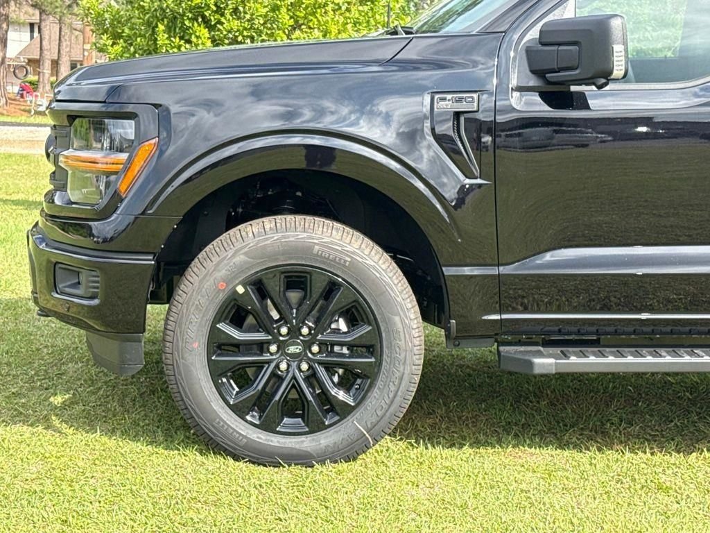 New 2026 Agate Black Metallic Ford XLT image 55